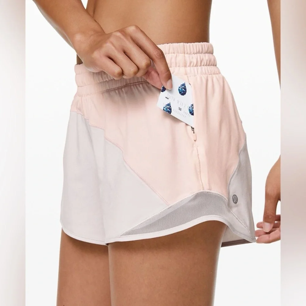 Lululemon limited edition Hotty Hot Short 4"
Asym - Picture 2 of 10